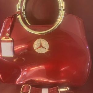 NWOT Mercedes Benz purse FREE Mercedes key chain